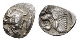 MYSIA.Kyzikos.(Circa 450-400 BC).Obol.

Obv : Forepart of boar left, tunny fish behind.

Rev : Head of roaring lion left , above star; all within squa...