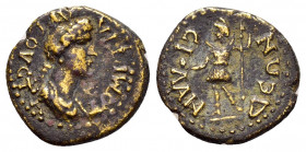 LYDIA.Silandus.Domitia.(82-96).Ae.

Obv : ΔOMITIA AVΓOVCTA.
Draped bust right.

Rev : CIΛANΔЄΩN.
Mên standing left, holding pine cone and leanin...