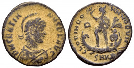 GRATIAN.(367-383).Cyzicus.Ae.

Obv : D N GRATIA-NVS P F AVG.
helmeted, pearl-diademed, draped, and cuirassed bust right, holding spear in right hand, ...