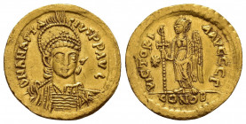 ANASTASIUS I.(491-518).Constantinople.Solidus.

Obv : D N ANASTASIVS P P AVG.
Helmeted and cuirassed bust facing slightly right, holding spear and ...