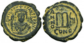 TIBERIUS II CONSTANTINE.(578-582).Constantinople.Ae.

Obv : dm TIB CONSTANT PP AVG.
Crowned facing bust, wearing consular robes, holding mappa and eag...