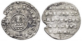 JOHN I.(969-976).Constantinople.Miliaresion.

Obv : IҺSЧS XRISTЧS ҺICA.
Cross crosslet set on globus above two steps; in central medallion, crowned...