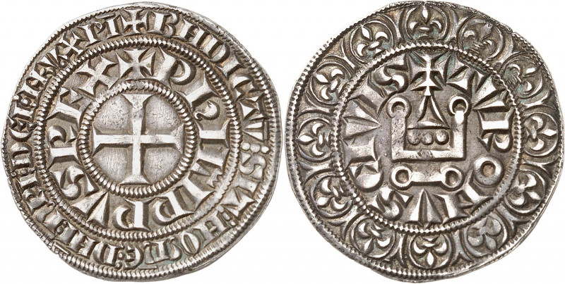 PHILIPPE IV LE BEL (1285-1314).
Gros Tournois (1305?) 4,09 g.
A/ Lég. intérieu...