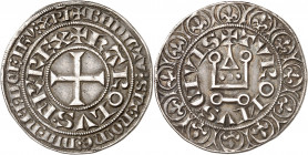 CHARLES IV (1322-1328).
Gros Tournois 4,03 g.
A/ + KAROLVS FR REX. Croix, légende extérieure : BNDICTV ...
R/ + TVRONVS CIVIS. Châtel tournois. Bor...