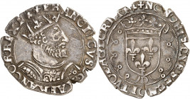 FRANÇOIS 1er (1515-1547).
Demi Teston, 25e Type 4,69 g. D=Lyon
A/ FRANCISCVS D GRA FRANCOR REX. Buste à droite du Roi barbu, cuirassé, portant une c...