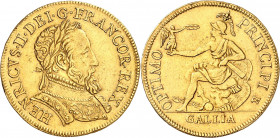 HENRI II (1547-1559).
Double Henri d’or à la Gallia 7,32 g. ND
A/ HENRICVS. II. DEI. G. FRANCOR. REX. Buste à droite avec une cuirasse damasquinée....