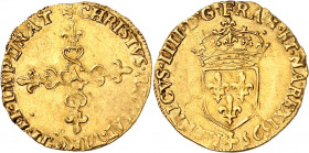 HENRI IV (1589-1610).
Demi écu d’or au soleil, 1er type 1,68 g. 1595 A=Paris
A/ HENRICVS IIII D G FRAN ET NA REX (date) Écu de France couronné. Tréf...