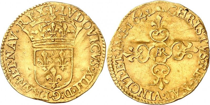 LOUIS XIII (1610-1643).
Demi écu d’or au soleil, 1er type 1,67 g. 1641 AR et ra...