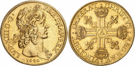 LOUIS XIII (1610-1643).
Huit Louis d’or à la tête laurée 1640 A=Paris 53,74 g. tranche cannelée
A/ LVD.XIII.D.G. - FR.ET.NAV.REX. Tête laurée du Roi...