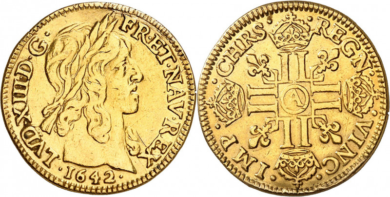 LOUIS XIII (1610-1643).
Louis d’or à la mèche courte 6,60 g. 1642 A=Paris
A/ L...