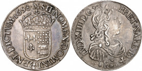LOUIS XIV (1643-1715).
Écu de Béarn à la mèche longue 27,13 g. 1658 Morlaas.
A/ LVD XIIII D G FR ET NA RE BD Buste enfantin du Roi à droite, lauré, ...