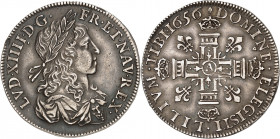 LOUIS XIV (1643-1715).
Lis d’argent 1656 A=Paris 7,95 g.
A/ LVD XIII D G FR ET NAV REX. Buste juvénile du Roi à droite, les cheveux longs, lauré, dr...