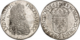 LOUIS XIV (1643-1715).
Écu au buste juvénile 1668 Rennes 27,33 g.
A/ LVD XIIIID G FR ET NAV REX. Buste juvénile du Roi à droite, lauré, drapé et cui...