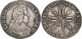 LOUIS XIV (1643-1715).
Écu de Béarn aux 8 L Pau 26,99 g. 1704 Pau
A/ LVD XIIII D G(différent) FR ET NA RE BD. Buste à droite du Roi, cuirassé à l’an...
