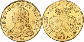 LOUIS XV (1715-1774).
Louis dit « aux lunettes ». 8,11 g. 1726 A=Paris.
A/ LUD XV D G FR ET NAV REX. Buste à gauche du Roi, drapé, la tête nue. Dess...