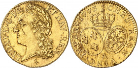 LOUIS XV (1715-1774).
Louis d’or dit « à la vieille tête » 17 g. 1773 A=Paris
A/ LUD XV D G FR ET NAV REX. Tête à gauche du Roi, laurée, la base du ...