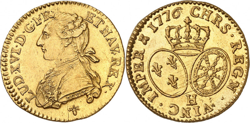 LOUIS XVI (1774-1791).
Louis d’or au buste habillé 1776 H=La Rochelle 8,14 g.
...