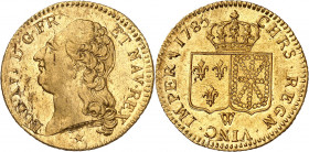 LOUIS XVI (1774-1791).
Louis d’or au buste nu 1785 W=Lille 7,62 g.
A/ LUD XVI D G FR ET NAV REX. Tête nue du Roi à gauche, au-dessous (différent). ...