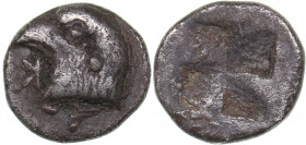 Aeolis - Kyme AR Hemiobol - (450-400 BC)
0.49 g. 8mm. VF K-Y Eagle's head to left.