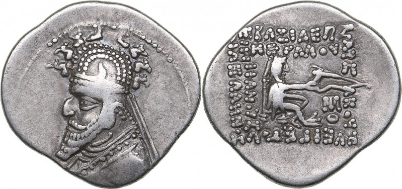 Parthian Kingdom AR Drachm - Sinatrukes (93/2-70/69 BC)
4.01 g. 22mm. XF-/VF+ Bu...