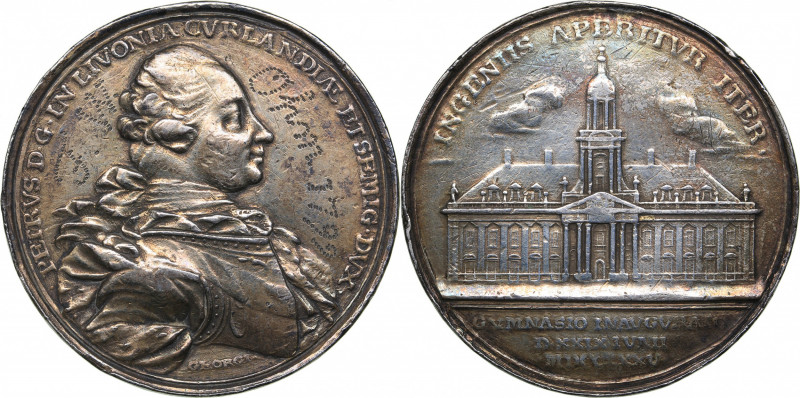 Latvia - Courland medal 1775
28.40 g. 42mm. The medal has been in jewlery. Peter...