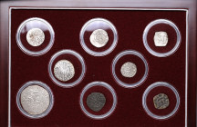 Medieval Europe 10th-15th century - 8 silver coins collection
Box and certificate.
