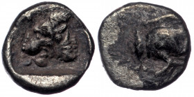 MYSIA,( 0.26g 7 mm) Kyzikos (ca 450-400 BC) AR Hemiobol
Head of lion left
Forepart of boar right; to left, tunny upward
Von Fritze II 16; SNG BN 392.