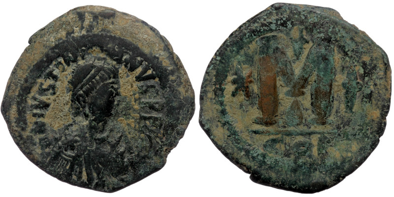 JUSTIN I, ( Bronze. 18.61 g. 35 mm) (518-527), AE follis, Constantinople mint
di...