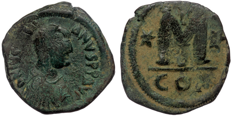 Justinian I, ( Byzantine. 16.09 g. 34 mm) 527-565. Follis Constantinopolis
Diade...