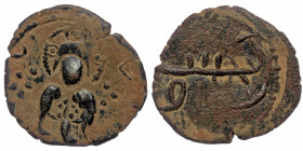 Byznatine/Islamic - Anatolia ( Bronze. 4.86 g. 24 mm) Possibly Post-Seljuk, Danishmendids circa 1100-1200 AD
Christ seated facing on square back thron...