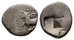 Trihemiobol AR
Thrace, Byzantion, c. 430-320 BC
10mm, 1,02 g