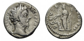 Denarius AR
Antoniunus Pius for Marc Aurel, Salus, 140/141 AD, Rome
17 mm, 2,98 g
RIC 207