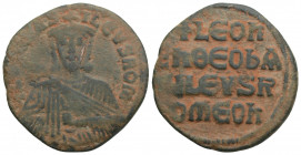 Follis Æ
Leo VI the Wise (886-912), Constantinople
25 mm, 5,8 g