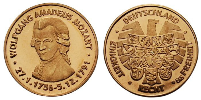 Medal AV
W.A. Mozart, Germany, Einigkeit, Recht, Freiheit, Gold 585/1000
11 mm...