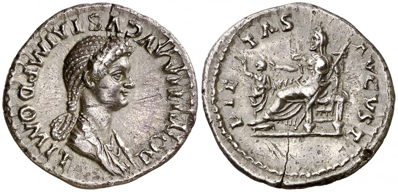 (82-83 d.C.). Domicia. Roma. Denario. (Spink 2907) (S. 12) (RIC. 156). 3,39 g. G...