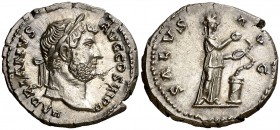 (137 d.C.). Adriano. Roma. Denario. (Spink 3540 var) (S. 1334) (RIC. 267). 3,33 g. Muy bella. EBC+.