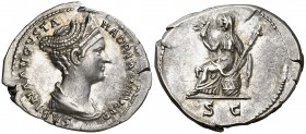 (128 d.C.). Sabina. Roma. Denario. (Spink 3928 var) (S. 69a) (RIC. 409 var). 3,48 g. Atractiva. Ex Tritón III 01/12/1999, nº 1081. EBC-.