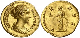 (148-152 d.C.). Faustina hija. Roma. Áureo. (Spink 4695) (Co. 260 var) (RIC. 517c de Antonino pío) (Calicó 2097b). 7,20 g. Acuñada bajo Antonino pío. ...