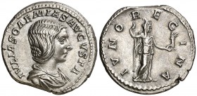 (220 d.C.). Julia Soemias. Roma. Denario. (Spink 7718) (S. 3) (RIC. 237). 3,63 g. Bella. Ex Colección Imagines Imperatorvm 08/02/2012, nº 194. EBC.