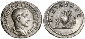 (235-236 d.C.). Máximo. Roma. Denario. (Spink. 8404) (S. 1) (RIC. 1). 3,43 g. Muy escasa. MBC+/EBC-.