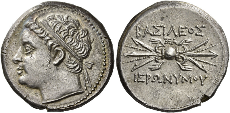 Syracuse 
10 litrae circa 215-214, AR 8.48 g. Diademed head l. Rev. ΒΑΣΙΛΕΟΣ – ...