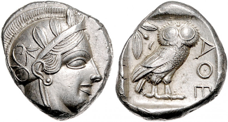 Griechen - Athen Tetradrachme nach 449 v. Chr. Athenakopf mit attischem Helm, Oh...