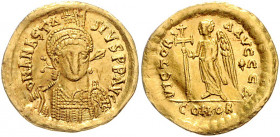 Byzanz Anastasius 491-518 Solidus Konstantinopel (491-498) D N ANASTASIVS PP AVG Geharnischte Büste von vorn / VICTORIA AVCCC A (Alpha) Stehende Victo...