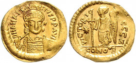 Byzanz Anastasius 491-518 Solidus Konstantinopel (498-518) D N ANASTASIVS P P AVC Geharnischte Büste von vorn / VICTORI [AA] VCCC Z Stehende Victoria ...