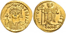 Byzanz Mauricius Tiberius 582-602 Solidus Konstantinopel (583) [DN MAV]RIC TIbER PP AV Geharnischte Büste mit Krone von vorn mit Kreuzglobus / VICTORI...