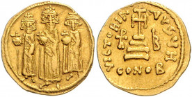 Byzanz Heraclius 610-641 Solidus Konstantinopel (638-639) Heraclius, Heraclius Constantinus und Heraclonas je mit Kreuzkrone und Kreuzglobus / VICTORI...