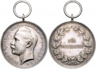 Hessen - Darmstadt Ernst Ludwig 1892-1918 Silbermedaille o.J. FÜR TAPFERKEIT, verliehen von 1893-1918 
mit Originalöse, 33,1mm 15,7g vz-st