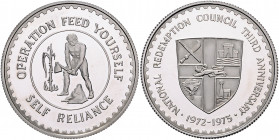 Ghana Republik Silbermedaille 1975 auf die Selbstversorgung 
38,6mm 28,5g PP