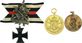 Erster Weltkrieg Lot von 3 Stücken: Geschützbronzemedaille o.J. (v. Oertel) auf die 100-Jahrfeier des 1. Hannoveraner Infanterie- Regiments Nr. 74, 18...