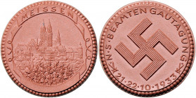 Allgemeine Medaillen Braune Porzellanmedaille 1933 (Meissen) auf die NS Beamtengautagung 21-22.10.1933 Scheuch 2065. 
36,8mm 8,8g st